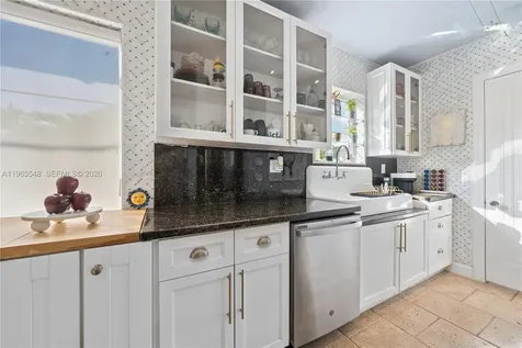 4500 Sheridan Avenue Miami Beach FL 33140