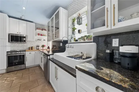 4500 Sheridan Avenue Miami Beach FL 33140