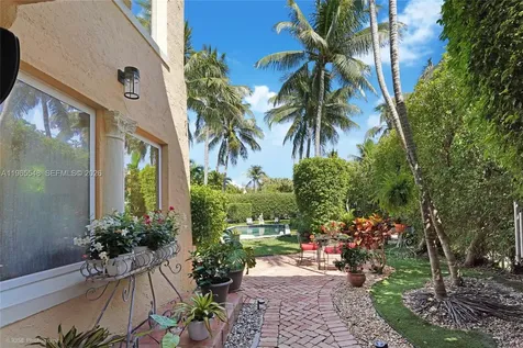 4500 Sheridan Avenue Miami Beach FL 33140