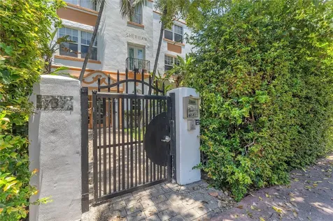737 Jefferson Avenue Miami Beach FL 33139