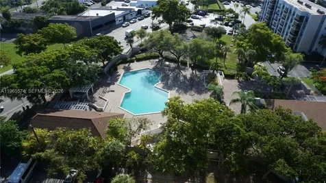 1470 NE 123 Street NE 1470 NE 123 Street North Miami FL 33161