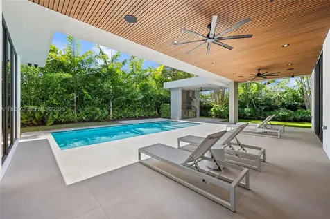 215 S Shore Drive Miami FL 33133