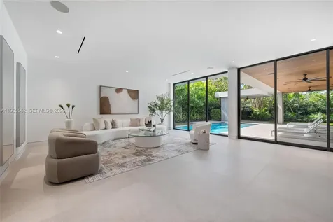 215 S Shore Drive Miami FL 33133
