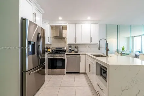 3140 S Ocean Drive Hallandale Beach FL 33009