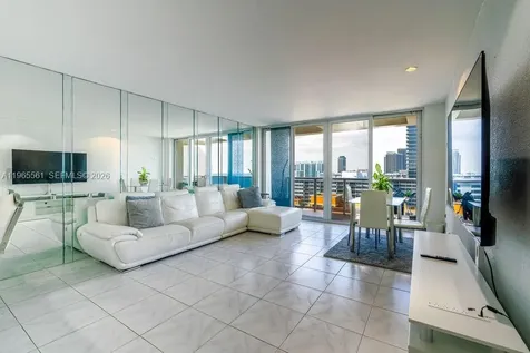 3140 S Ocean Drive Hallandale Beach FL 33009