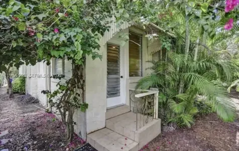 1107 Alhambra Circle Coral Gables FL 33134