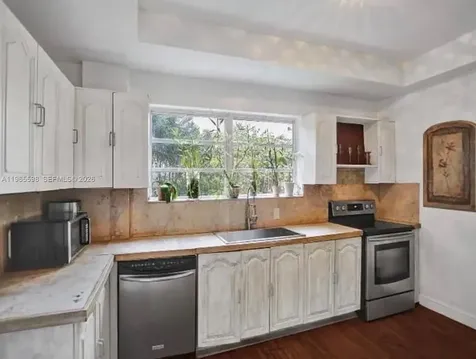 1107 Alhambra Circle Coral Gables FL 33134