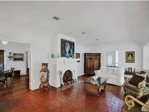 1107 Alhambra Circle Coral Gables FL 33134