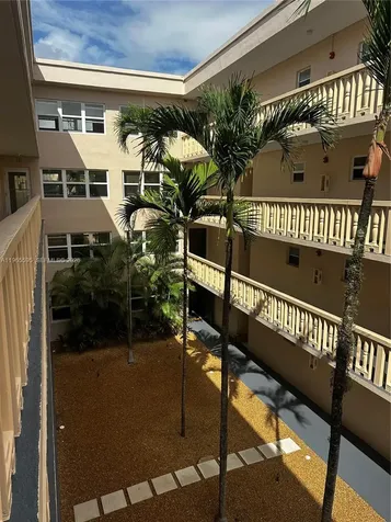 410 SE 2nd Street Hallandale Beach FL 33009