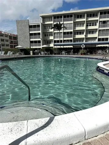 410 SE 2nd Street Hallandale Beach FL 33009