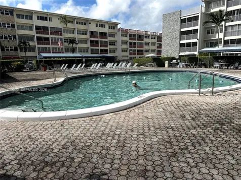 410 SE 2nd Street Hallandale Beach FL 33009