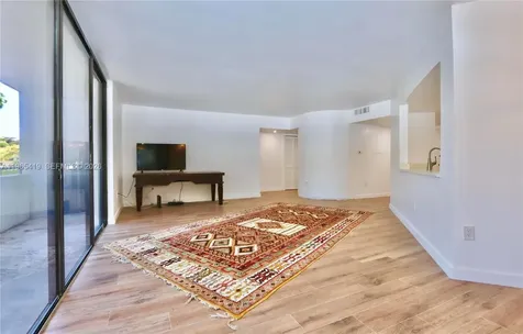21075 NE 34th Avenue Aventura FL 33180