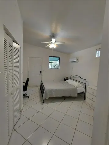 1050 NE 82nd Street Miami FL 33138