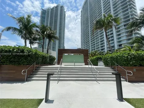 Miami FL 33130