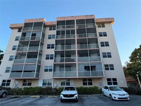 1830 Dixieanna Street Hollywood FL 33020