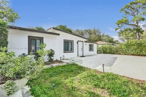 13550 NW 5th Avenue North Miami FL 33168