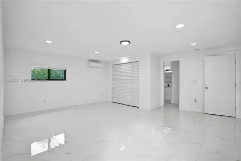13550 NW 5th Avenue North Miami FL 33168