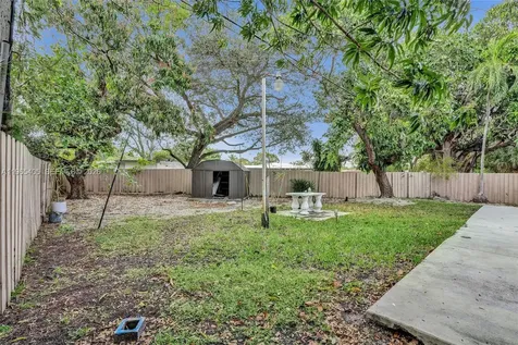 13550 NW 5th Avenue North Miami FL 33168