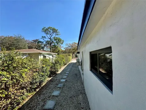 13550 NW 5th Avenue North Miami FL 33168