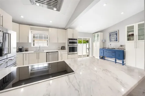 15642 SW 59th Street Miami FL 33193