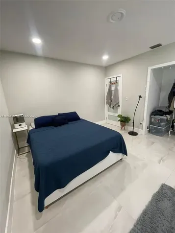 18441 NE 21st Avenue North Miami Beach FL 33179