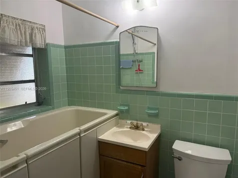 11820 SW 69th Court Pinecrest FL 33156