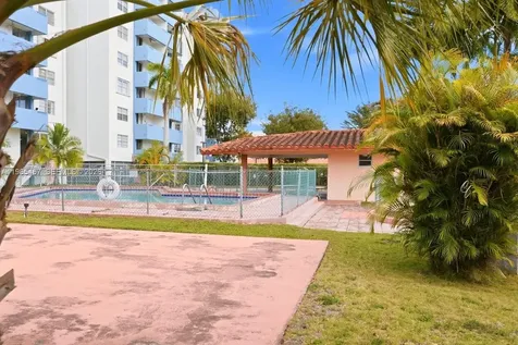 5050 NW 7th Street Miami FL 33126