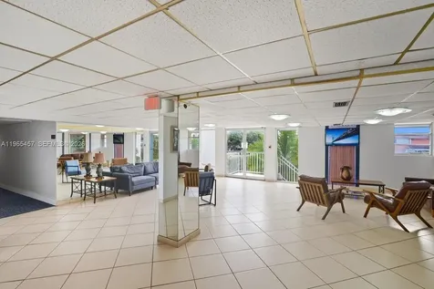 5050 NW 7th Street Miami FL 33126