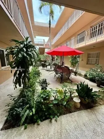 1840 Dewey Street Hollywood FL 33020