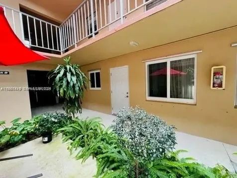 1840 Dewey Street Hollywood FL 33020