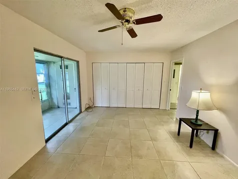 118 Upminster E Deerfield Beach FL 33442
