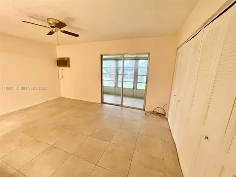 118 Upminster E Deerfield Beach FL 33442