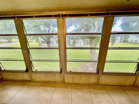 118 Upminster E Deerfield Beach FL 33442