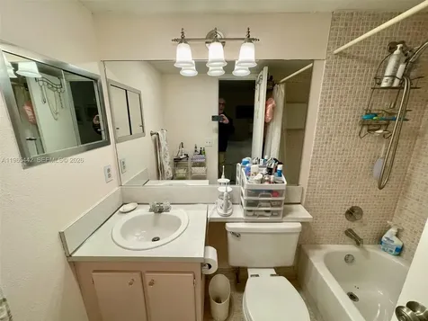 118 Upminster E Deerfield Beach FL 33442
