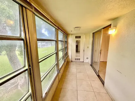 118 Upminster E Deerfield Beach FL 33442