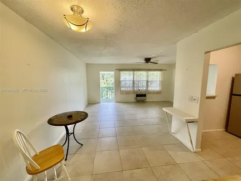 118 Upminster E Deerfield Beach FL 33442