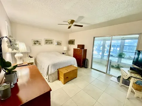 118 Upminster E Deerfield Beach FL 33442