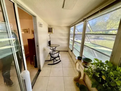 118 Upminster E Deerfield Beach FL 33442