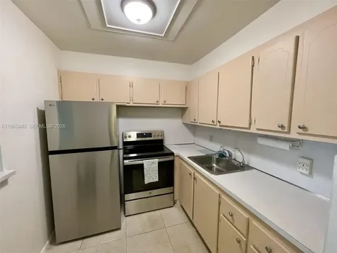 118 Upminster E Deerfield Beach FL 33442