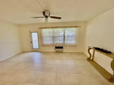118 Upminster E Deerfield Beach FL 33442