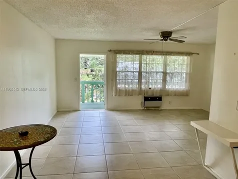 118 Upminster E Deerfield Beach FL 33442