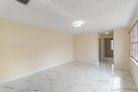 11009 Mainsail Drive Cooper City FL 33026