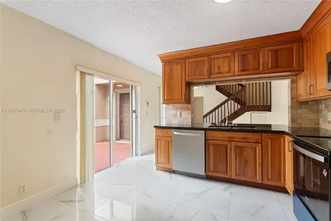 11009 Mainsail Drive Cooper City FL 33026