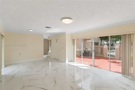 11009 Mainsail Drive Cooper City FL 33026