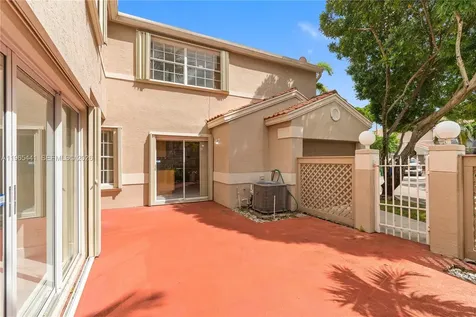 11009 Mainsail Drive Cooper City FL 33026