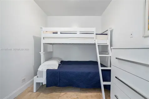 5601 Collins Avenue Miami Beach FL 33140