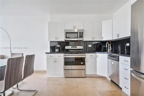 5601 Collins Avenue Miami Beach FL 33140