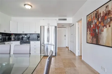5601 Collins Avenue Miami Beach FL 33140