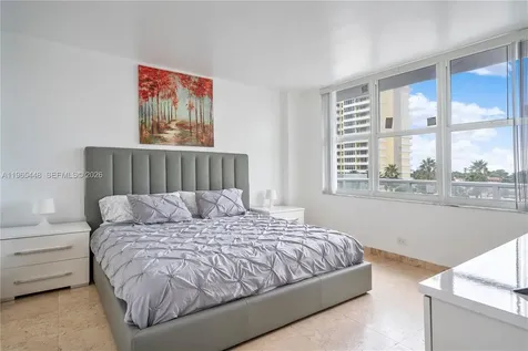 5601 Collins Avenue Miami Beach FL 33140