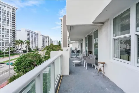 5601 Collins Avenue Miami Beach FL 33140